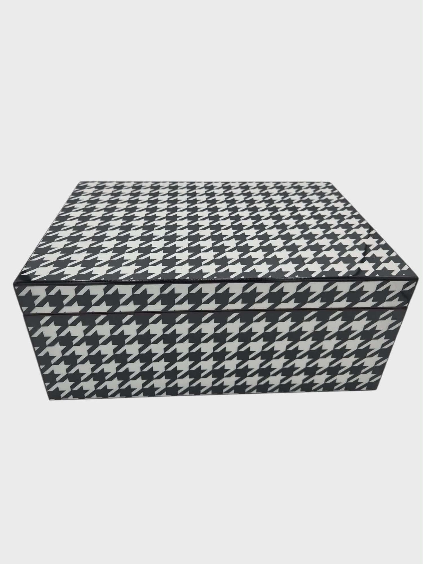 The Houndstooth